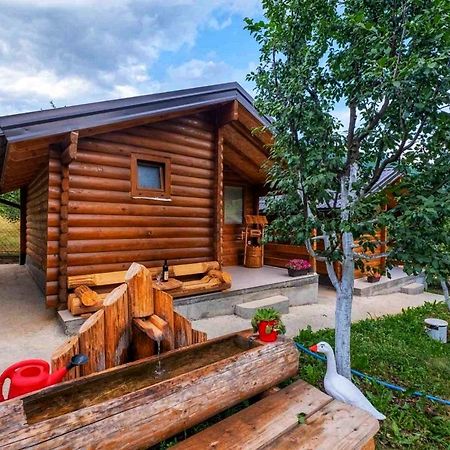 Holiday Bungalows & Food Plav Exterior foto