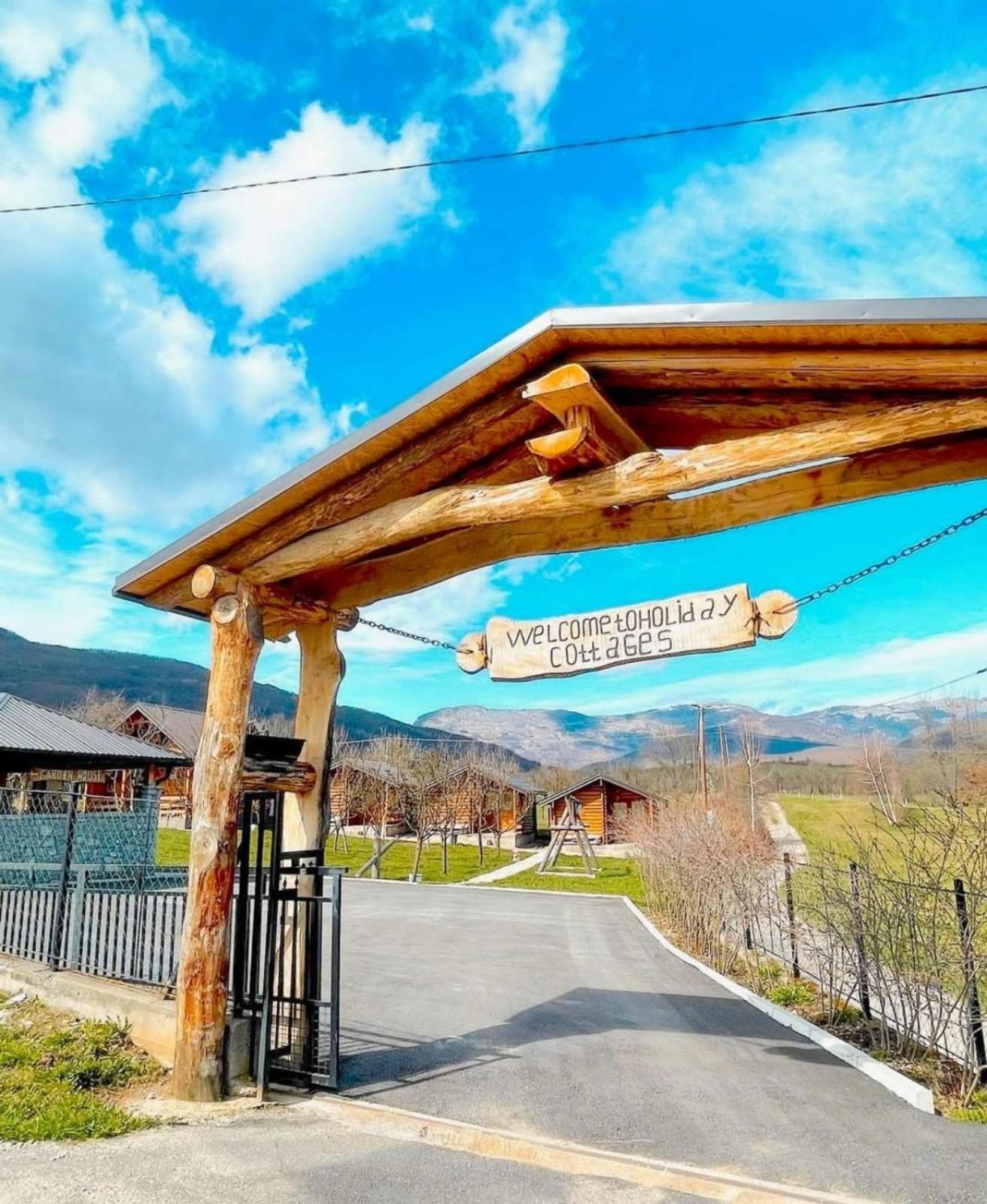 Holiday Bungalows & Food Plav Exterior foto
